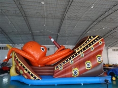 Надувная площадка для игры на пиратском корабле kraken