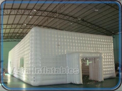 Надувная кубическая палатка